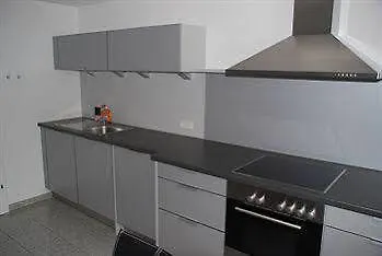 Duschel Apartments Vienna Hotel
