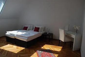 **** Hotel Duschel Apartments Vienna Austria