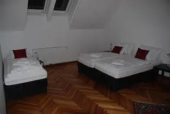 Duschel Apartments Vienna Austria