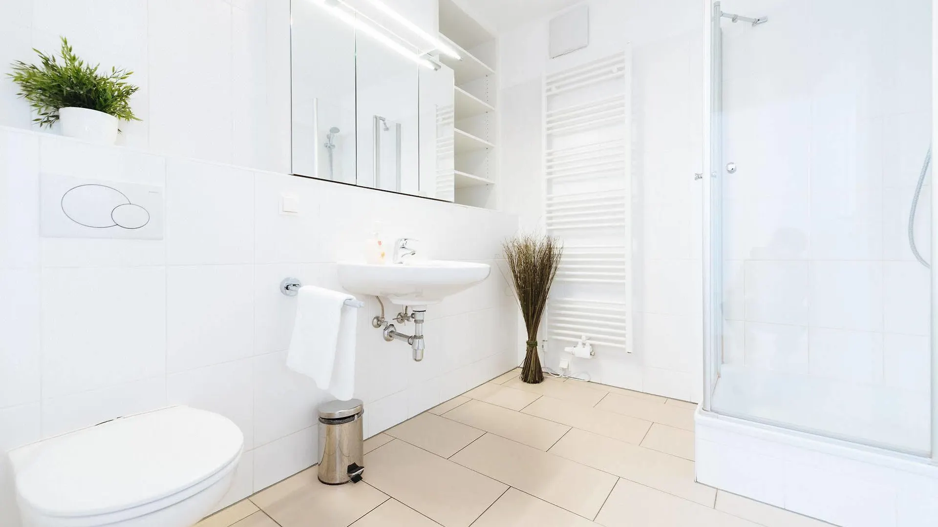 Duschel Apartments Vienna 4*,  Austria